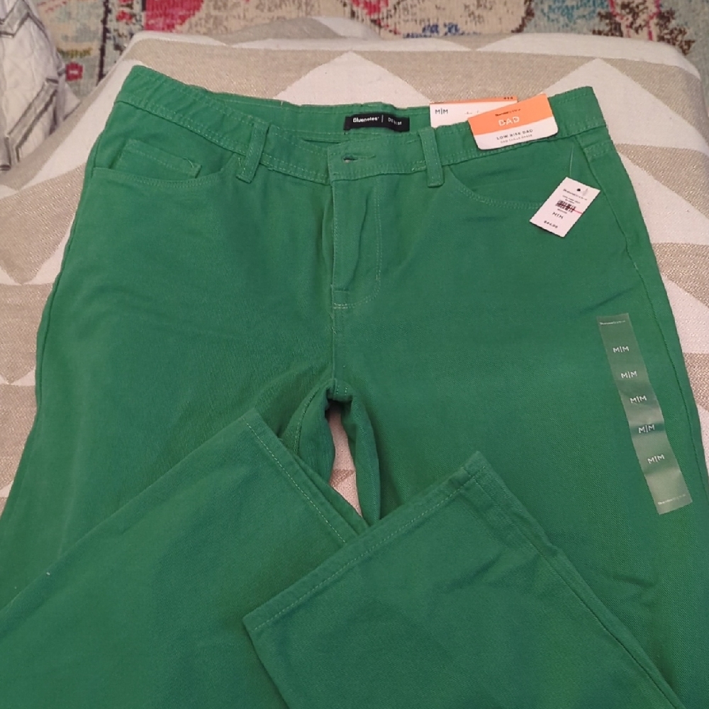 Women's Straight-Leg Jeans in Green